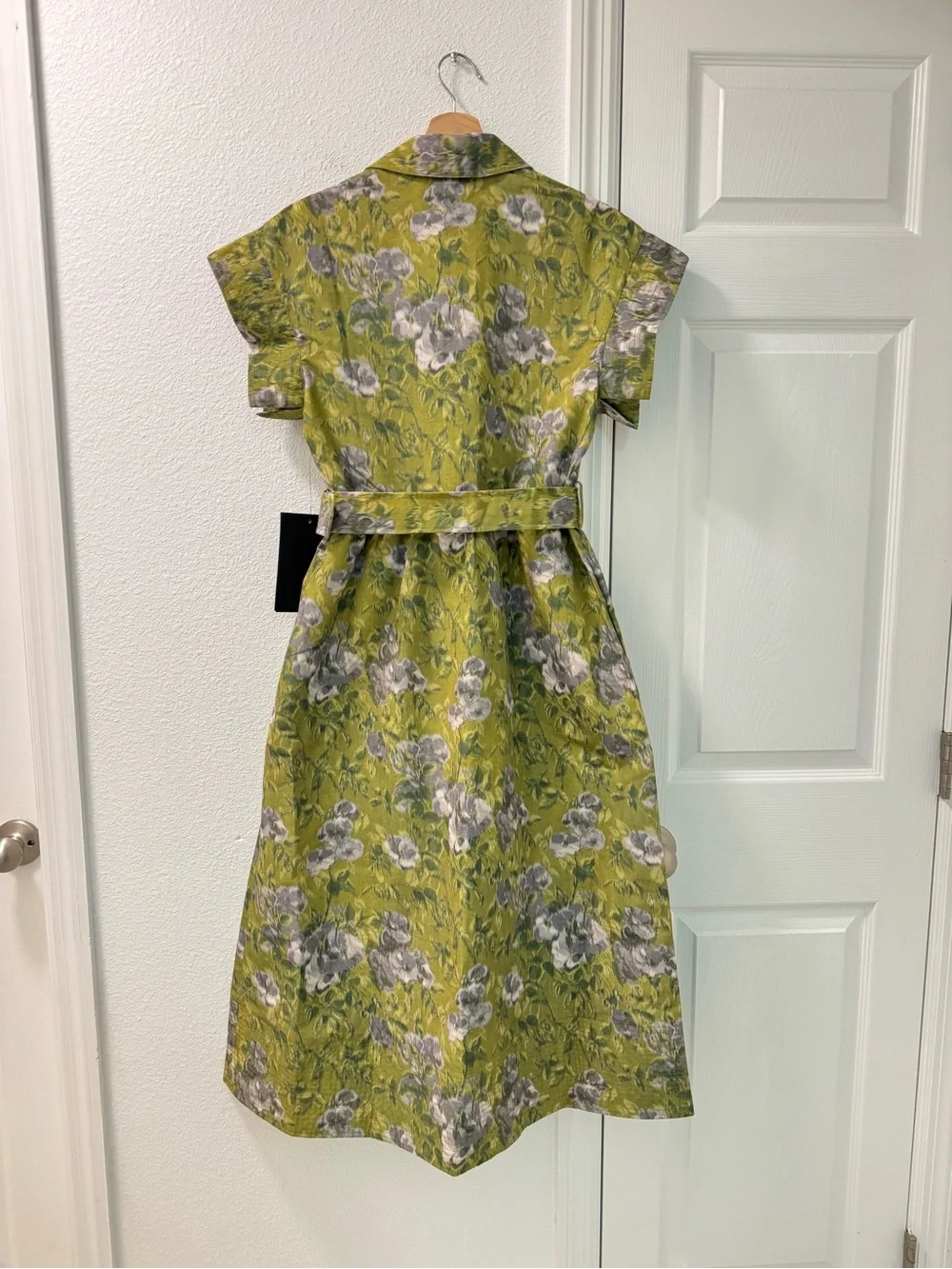Tuckernuck Muted Meadow Chloe Dress NWT women's size medium green - Picture 3 of 6